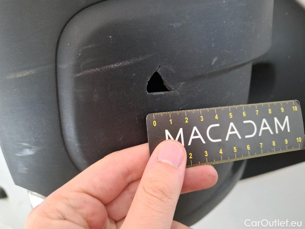  Renault  Master RENAULT  VU 4p Fourgon FG GCf TracF3500 L2H2 Energy dCi135 #37