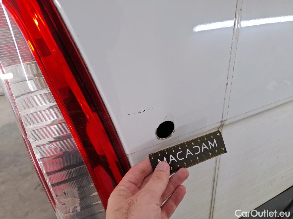  Renault  Master RENAULT  VU 4p Fourgon FG GCf TracF3500 L2H2 Energy dCi135 #41