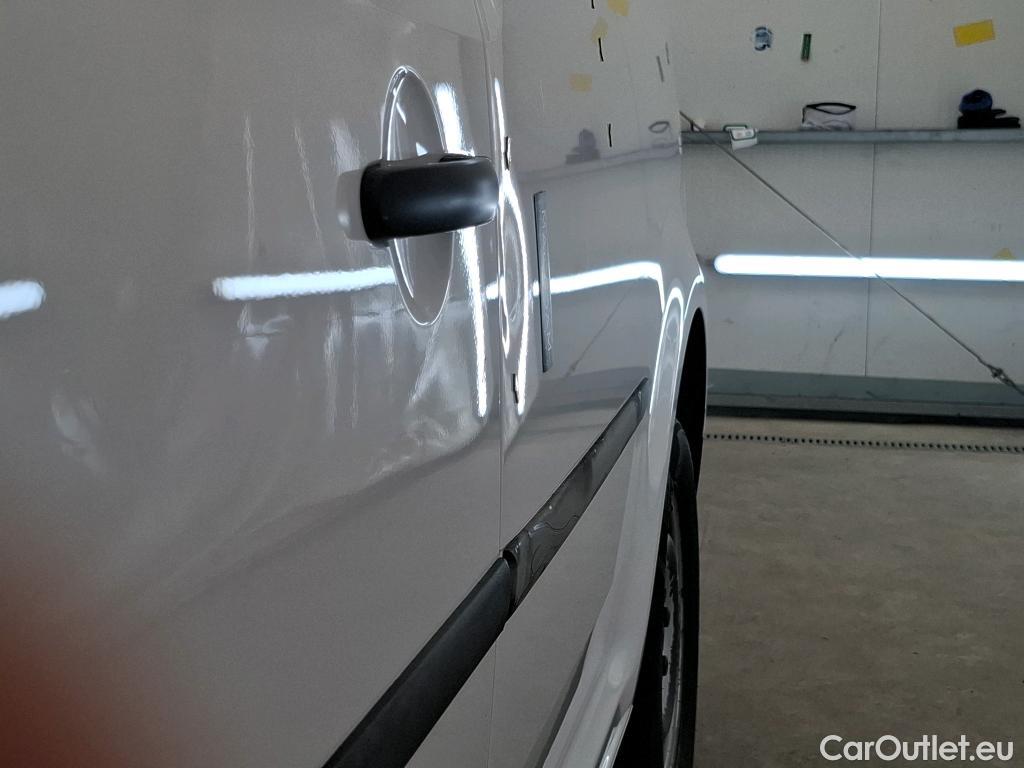  Volkswagen  Caddy VOLKSWAGEN  Van VU 4p Fourgonnette 2.0 TDI 75 Business Line #7