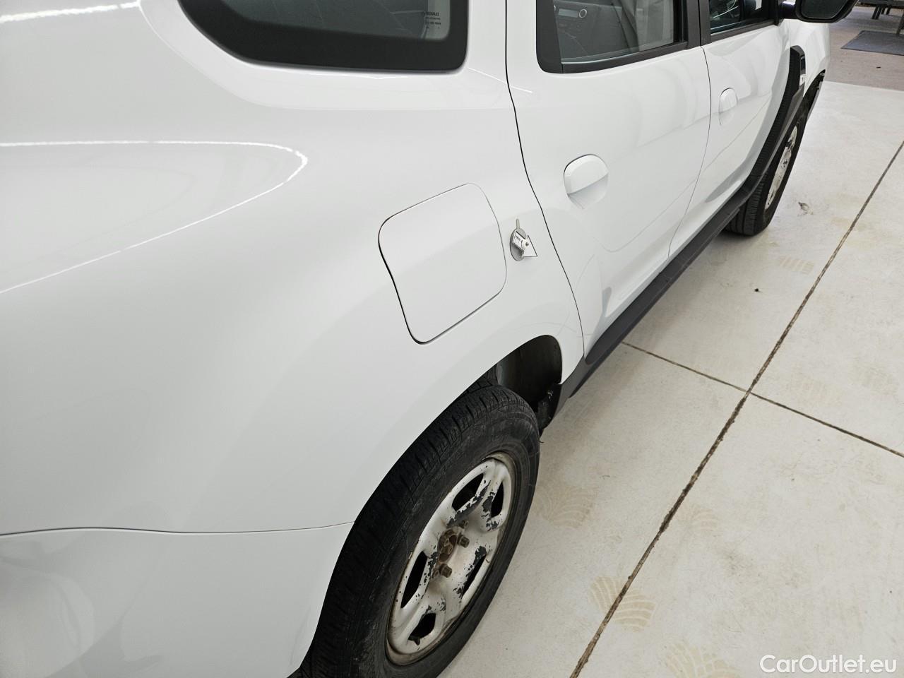  Dacia  Duster 1.5 Blue dCi 115CP Comfort 4WD #33