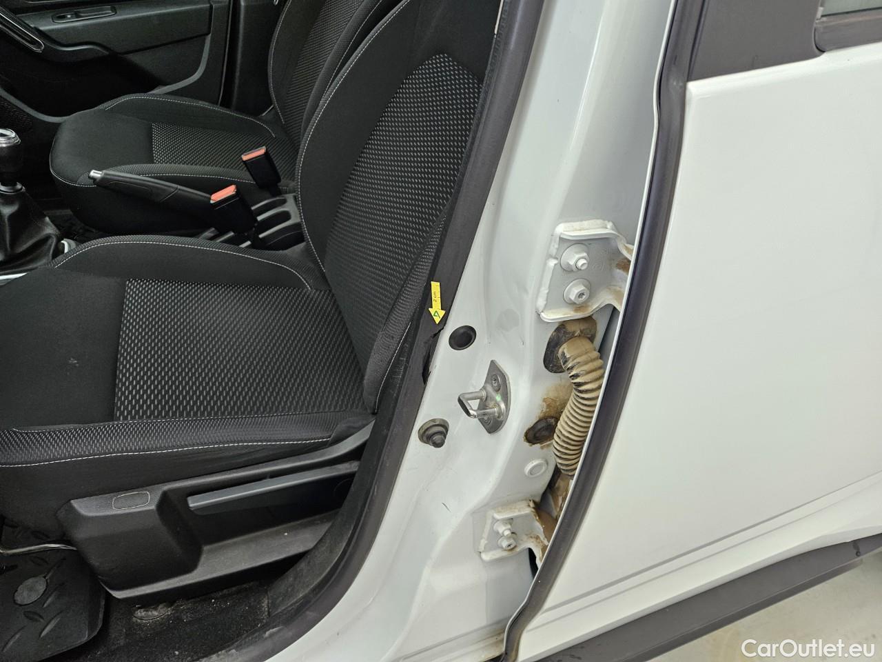  Dacia  Duster 1.5 Blue dCi 115CP Comfort 4WD #3