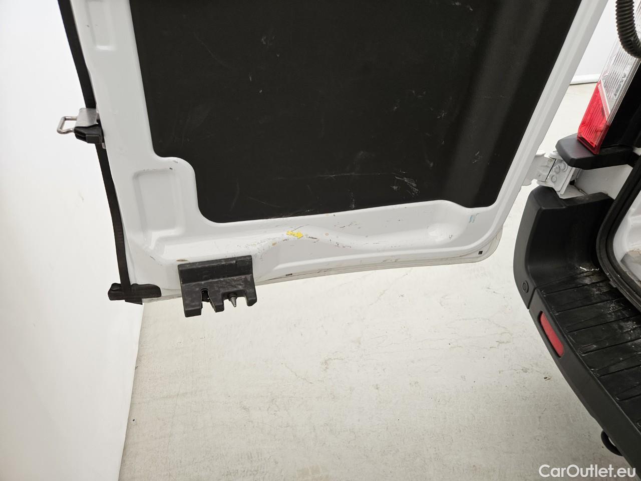  Ford  Transit 2.0L EcoBlue 130PS 350 L3H2 Trend #22