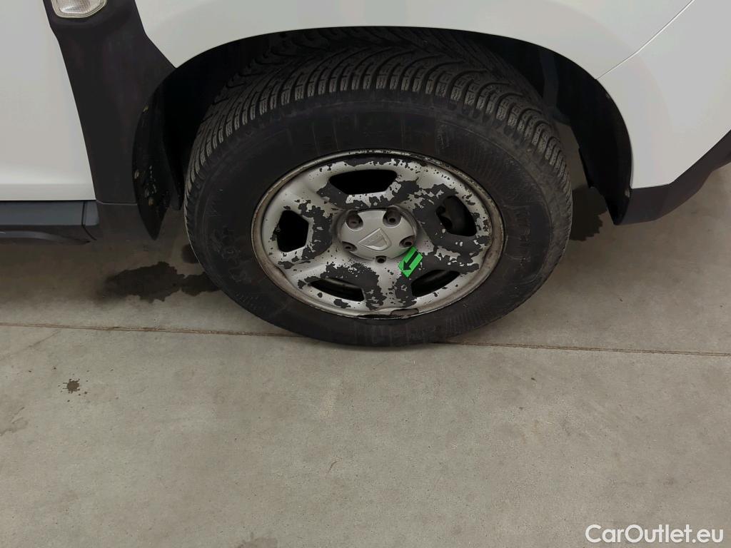  Dacia  Duster 1.5 Blue dCi 115CP Comfort 4WD #24