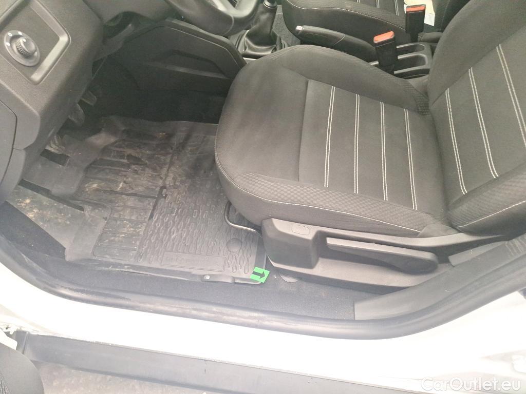  Dacia  Duster 1.5 Blue dCi 115CP Comfort 4WD #3