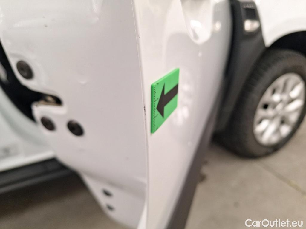  Dacia  Duster 1.5 Blue dCi 115CP Comfort 4WD #8