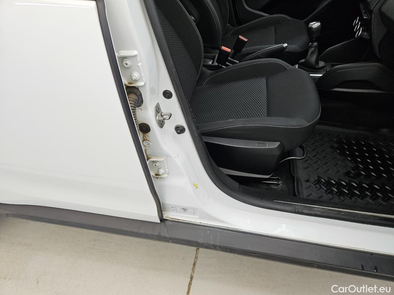  Dacia  Duster 1.5 Blue dCi 115CP Comfort 4WD #29