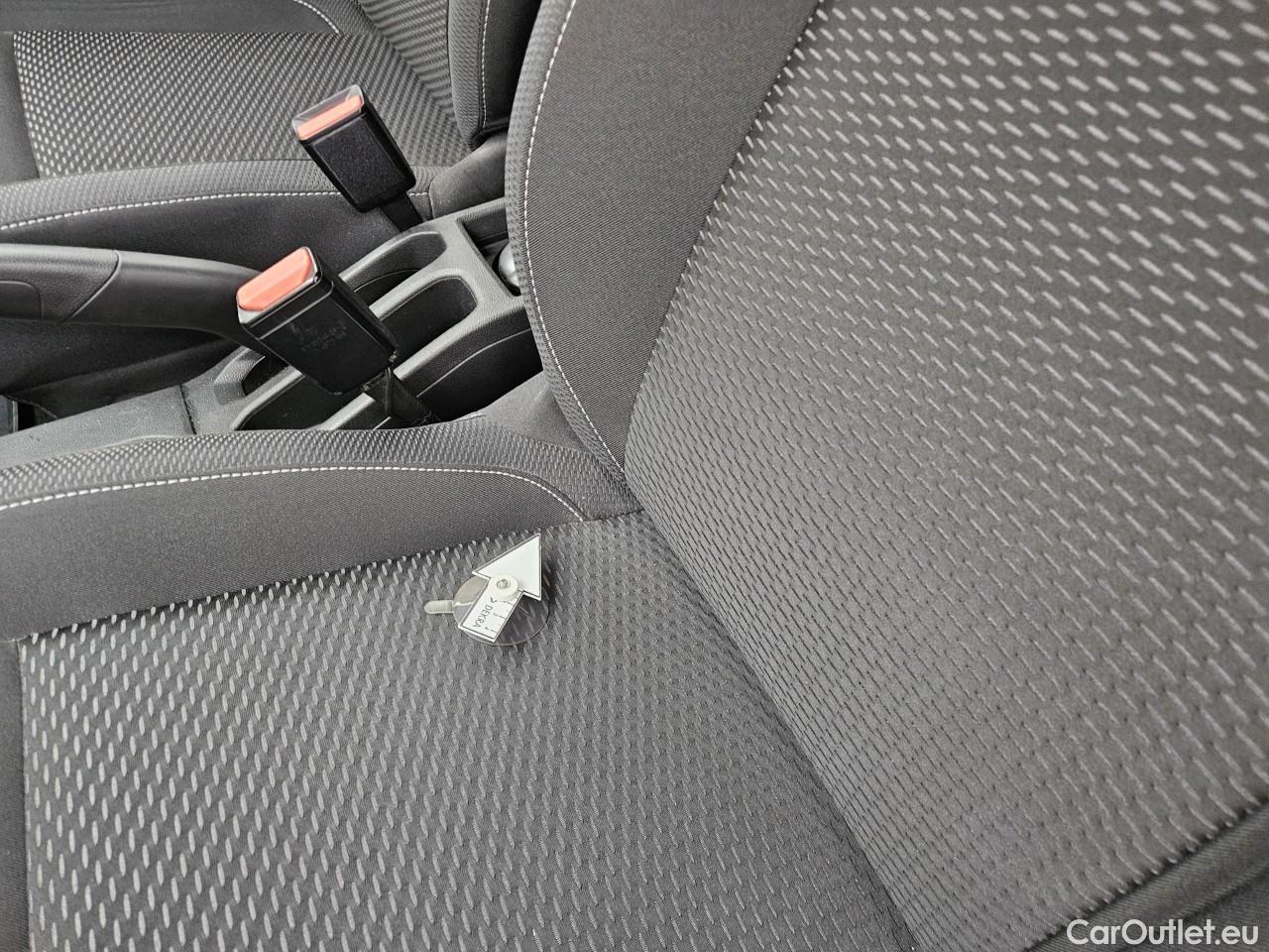  Dacia  Duster 1.5 Blue dCi 115CP Comfort 4WD #50