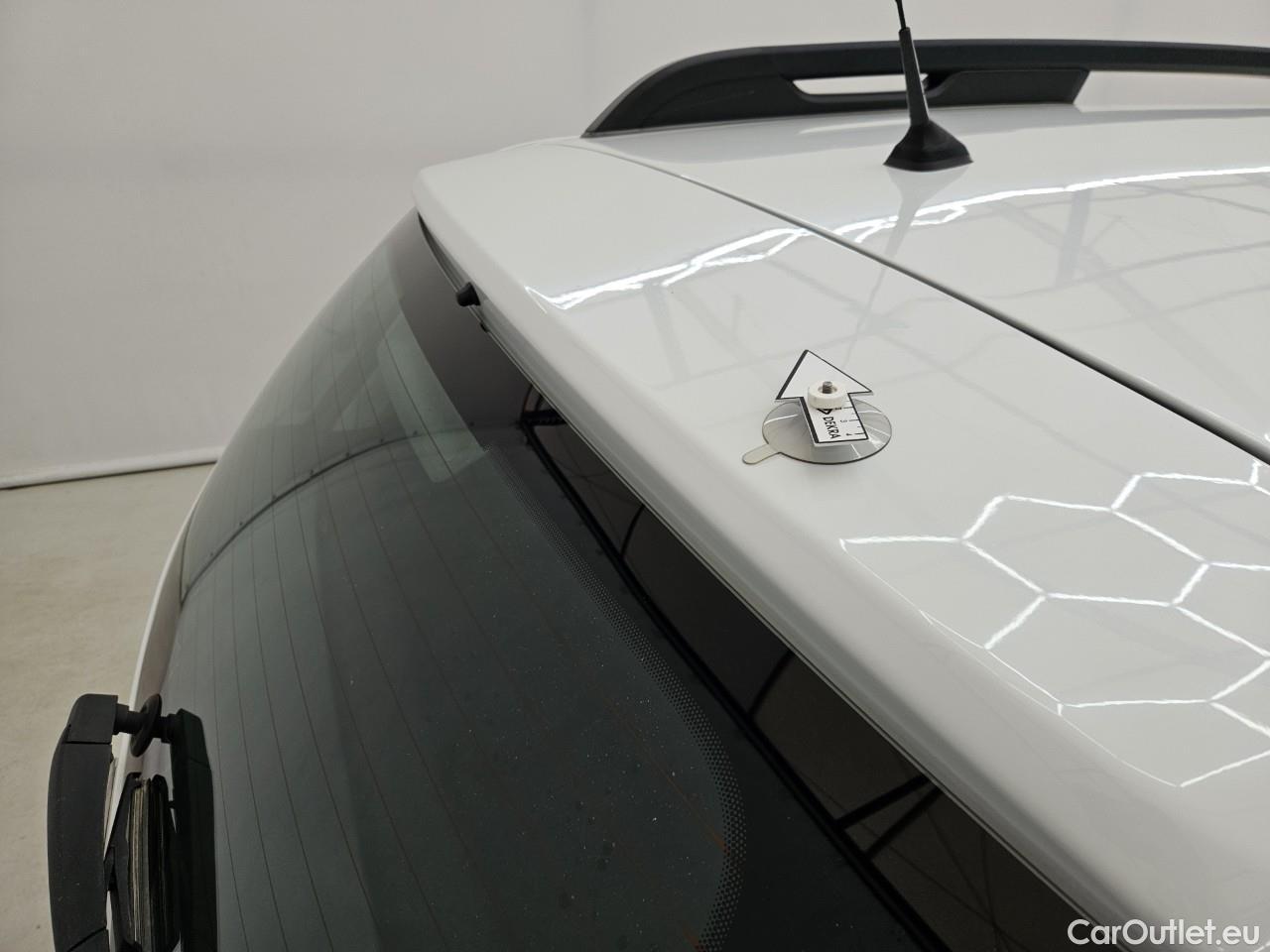  Dacia  Duster 1.5 Blue dCi 115CP Comfort 4WD #38