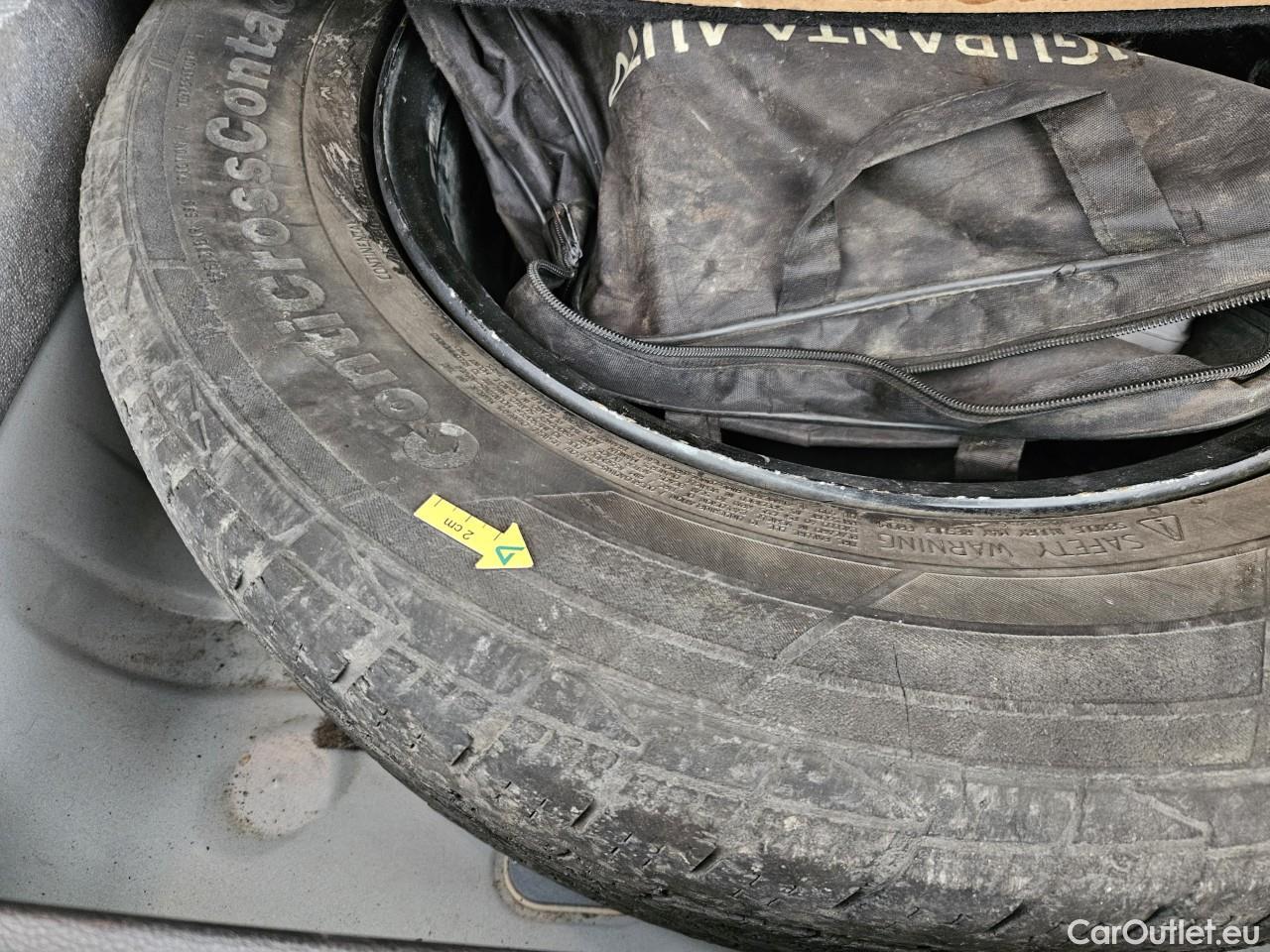  Dacia  Duster 1.5 Blue dCi 115CP Comfort 4WD #75