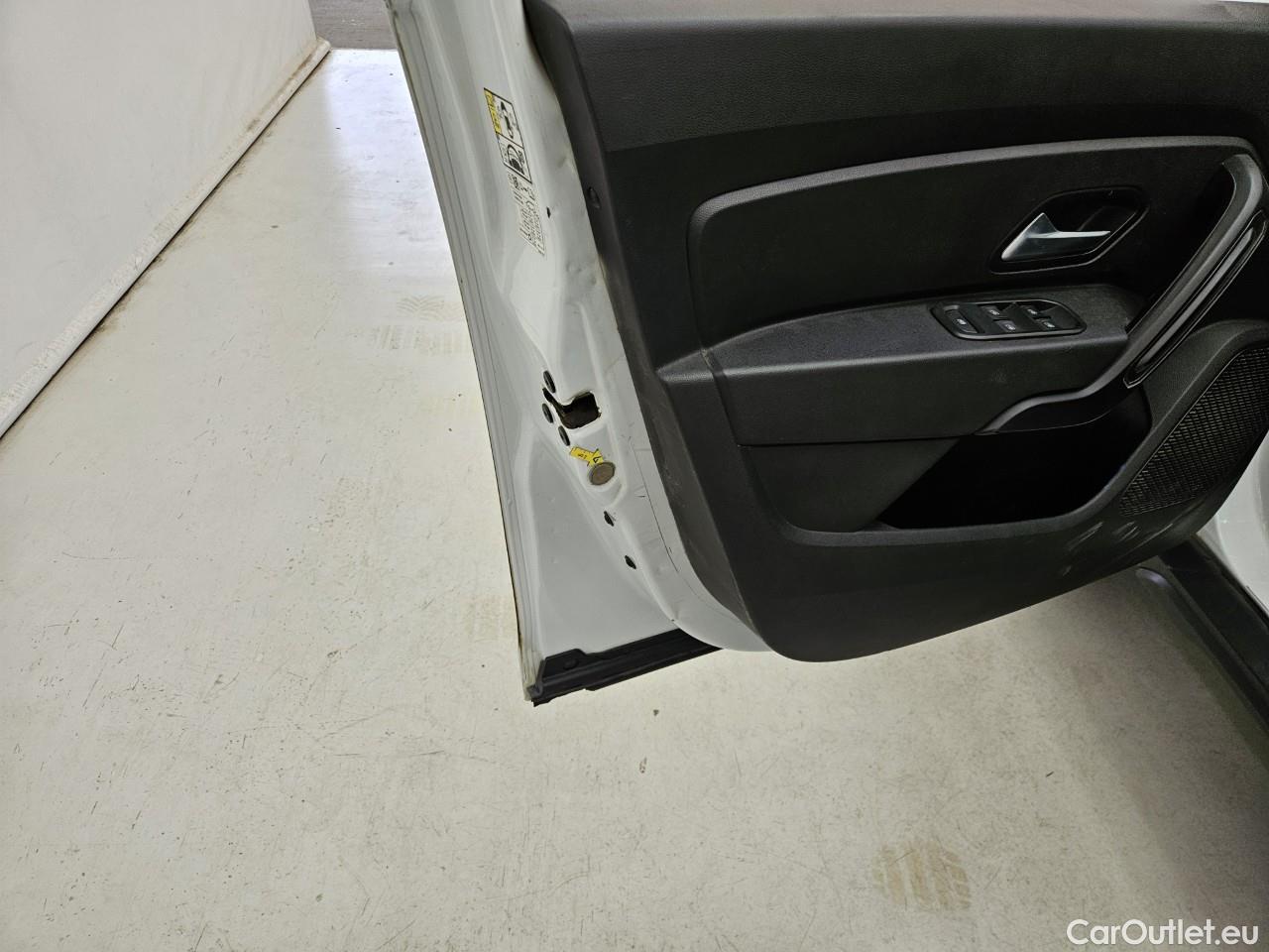  Dacia  Duster 1.5 Blue dCi 115CP Comfort 4WD #59