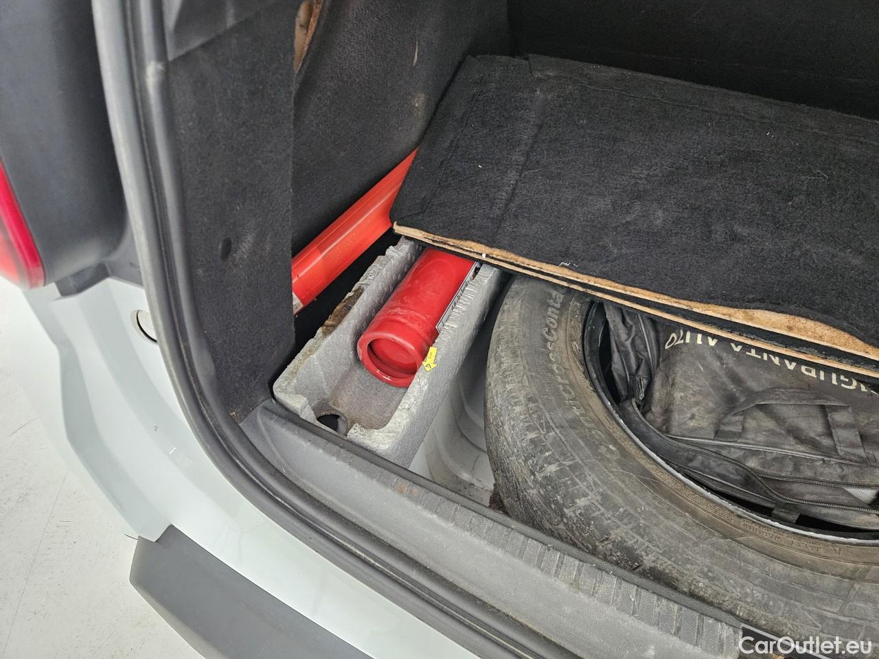  Dacia  Duster 1.5 Blue dCi 115CP Comfort 4WD #73