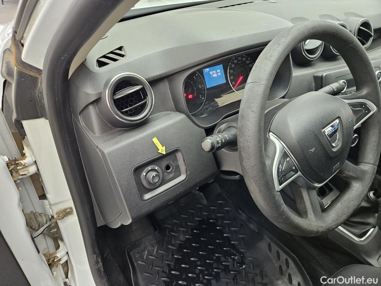  Dacia  Duster 1.5 Blue dCi 115CP Comfort 4WD #52