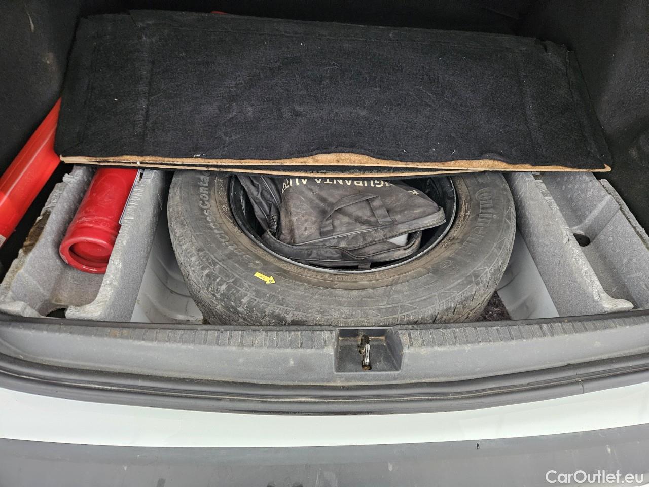  Dacia  Duster 1.5 Blue dCi 115CP Comfort 4WD #74