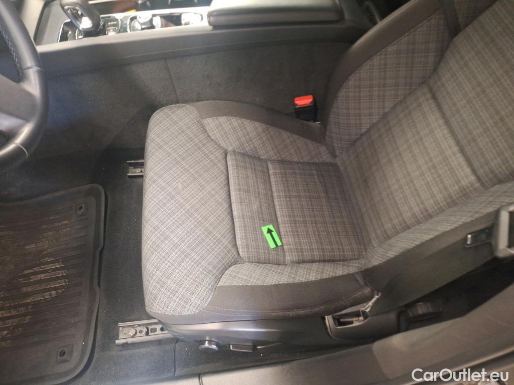  Volvo  V60 2.0 B4 D 197CP Momentum Pro AT8 #19