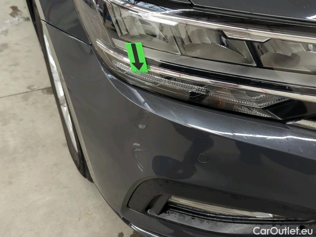  Volkswagen  Passat Comfortline 2.0 TDI DSG 150 CP #1