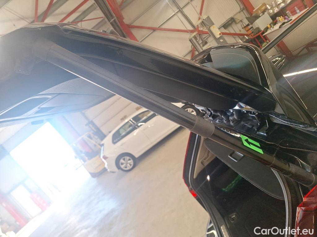  Volvo  V60 2.0 B4 D 197CP Momentum Pro AT8 #13