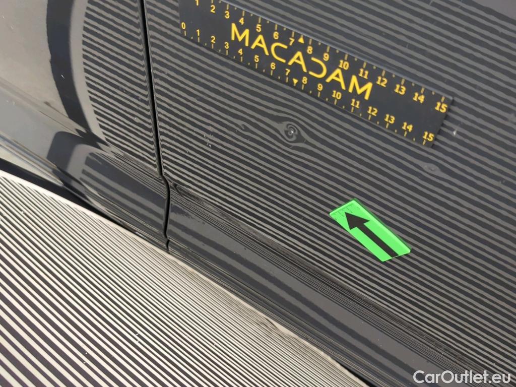  Volkswagen  Passat Comfortline 2.0 TDI DSG 150 CP #14