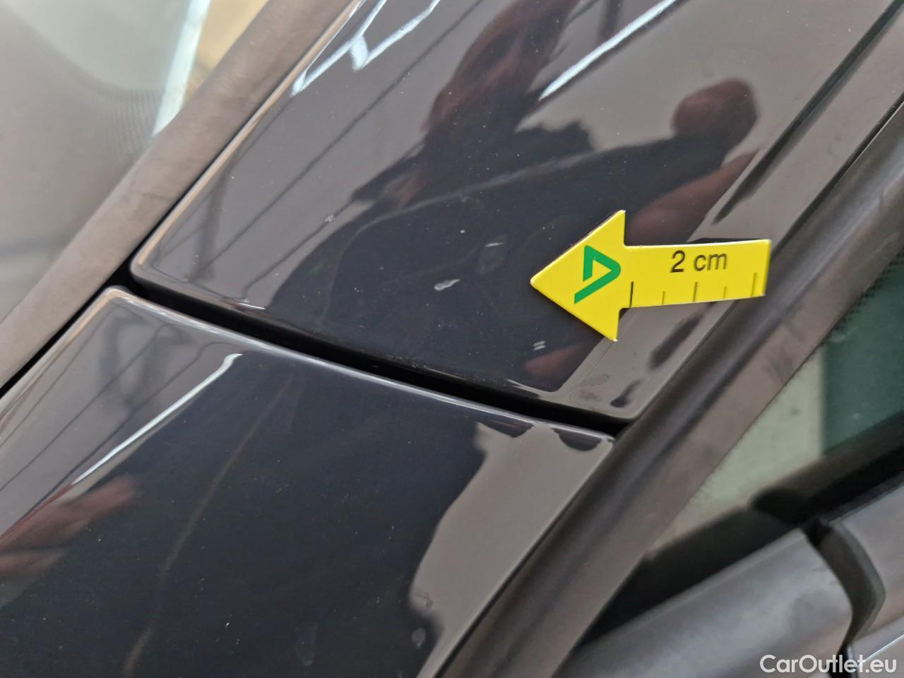  Volkswagen  Golf  2.0 TDI 116HP DSG Life Variant #8