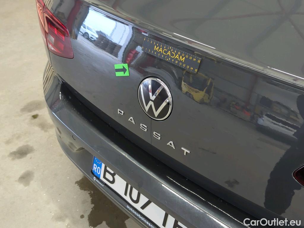  Volkswagen  Passat Comfortline 2.0 TDI DSG 150 CP #11