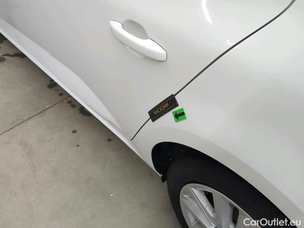  Renault  Megane 1.5 Blue dCi 116CP Zen EDC #7