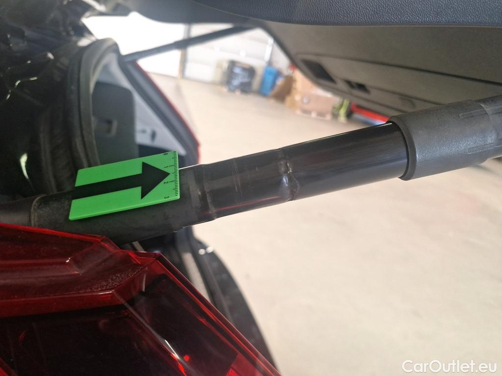  Volvo  V60 2.0 B4 D 197CP Momentum Pro AT8 #16