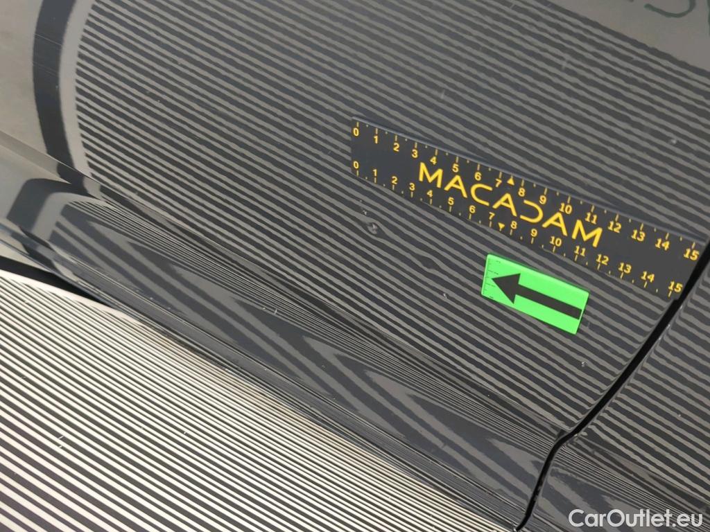  Volkswagen  Passat Comfortline 2.0 TDI DSG 150 CP #18