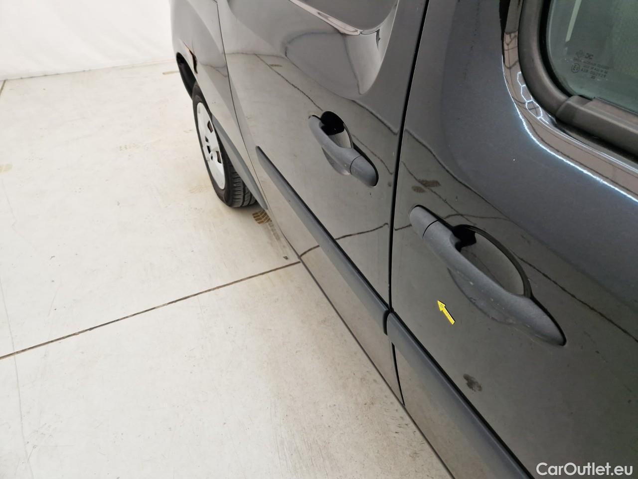  Renault  Kangoo 1.5 Blue dCi 95HP Maxi Confort #15