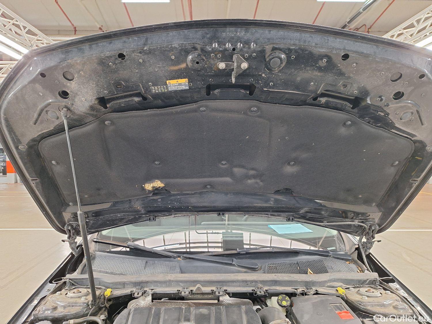  Mercedes  A-Klasse Mercedes, A-Class '18, Mercedes-Benz  A 180 d Business Solution A #24