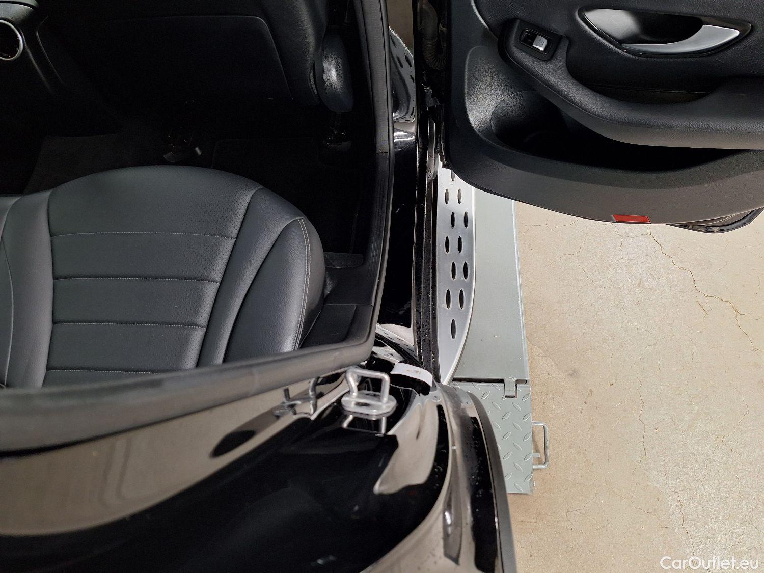  Mercedes  G-Klasee Mercedes, GLC Coupé FL'19 PHEV, Mercedes-Benz GLC Coupé GLC 300 de 4MATIC 5d #9