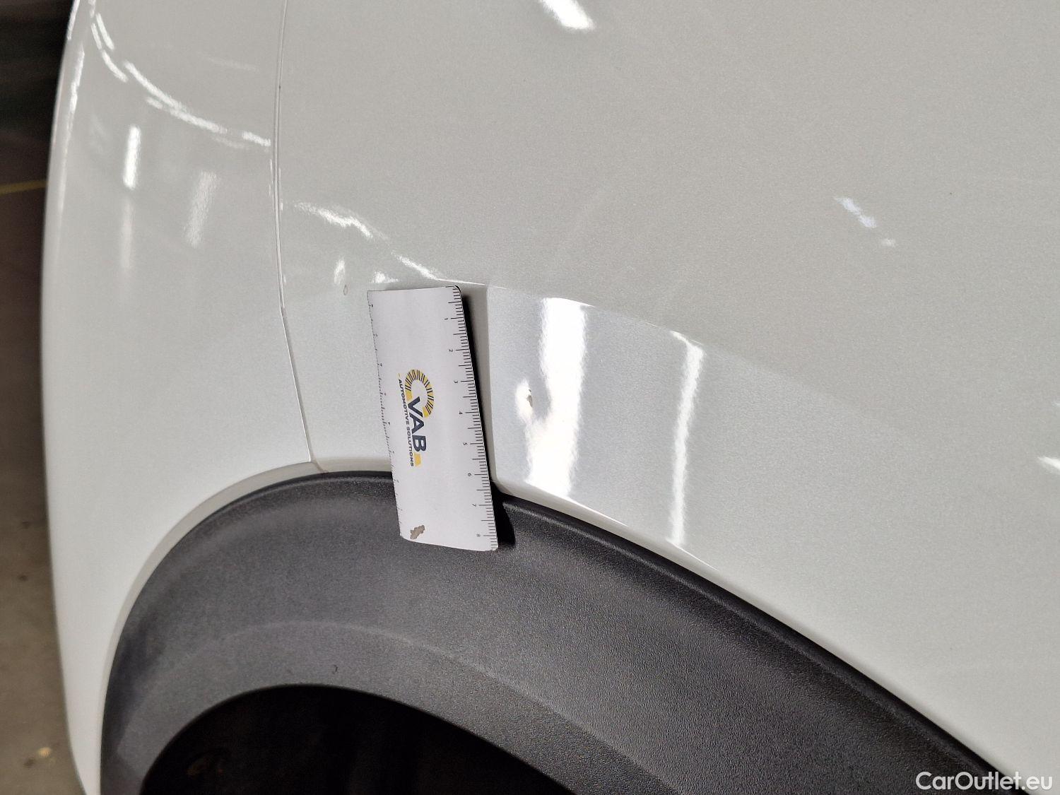  Peugeot  2008 Peugeot,  '19, Peugeot  1.5 BlueHDi 96kW S&S EAT8 Allure 5d #9