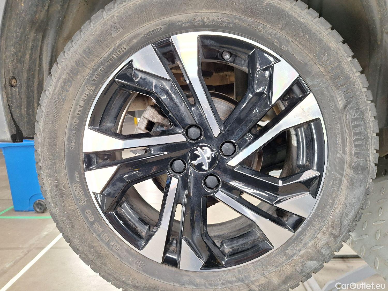  Peugeot  2008 Peugeot,  '19, Peugeot  1.5 BlueHDi 96kW S&S EAT8 Allure 5d #1