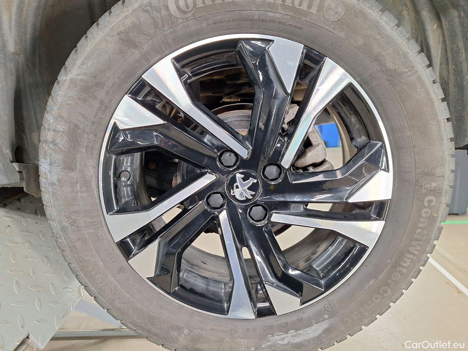  Peugeot  2008 Peugeot,  '19, Peugeot  1.5 BlueHDi 96kW S&S EAT8 Allure 5d #3