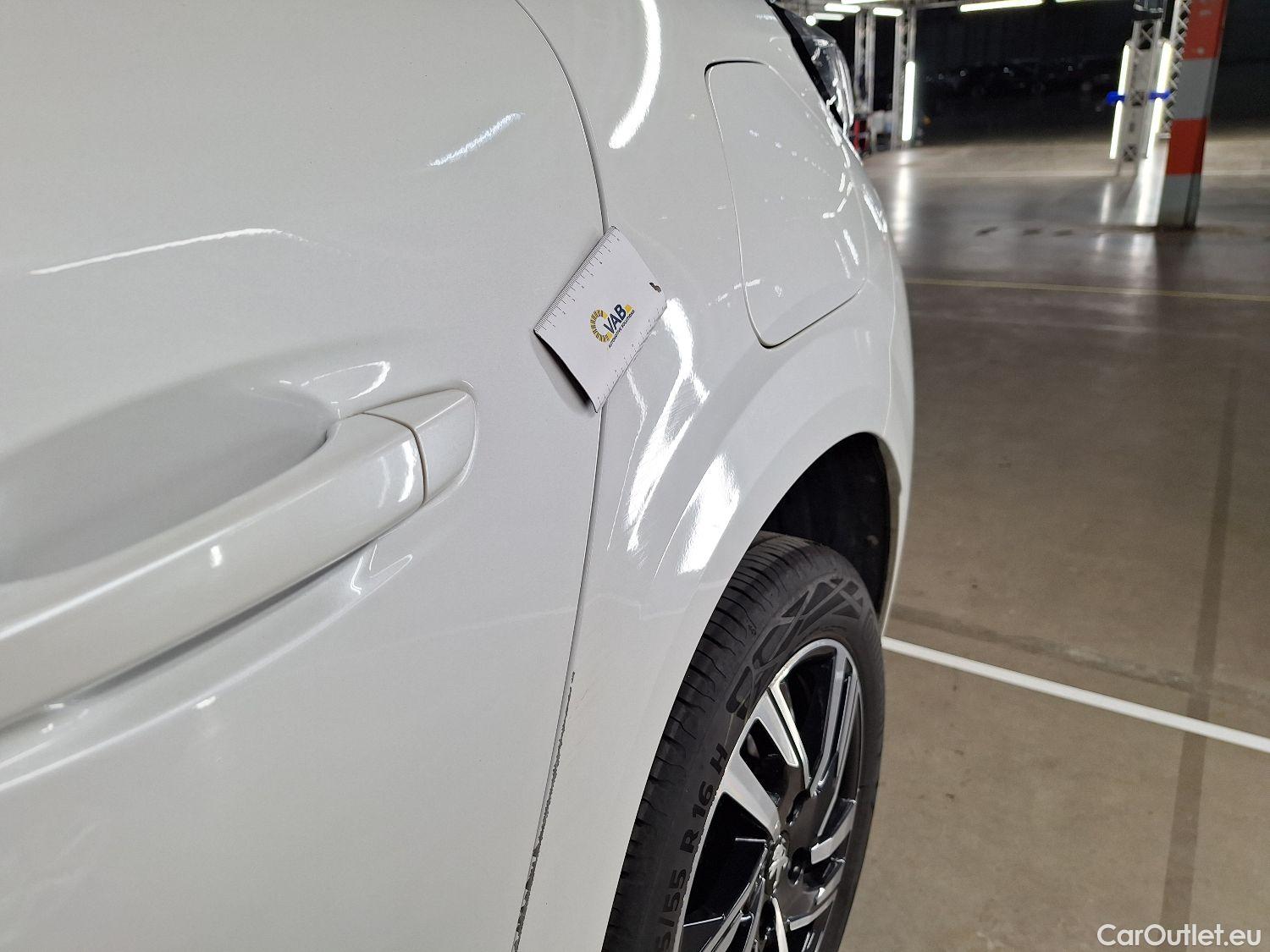  Peugeot  208 Peugeot,  '19, Peugeot  1.2 PureTech 100 MAN6 S&S ?6.3 Allure  #8