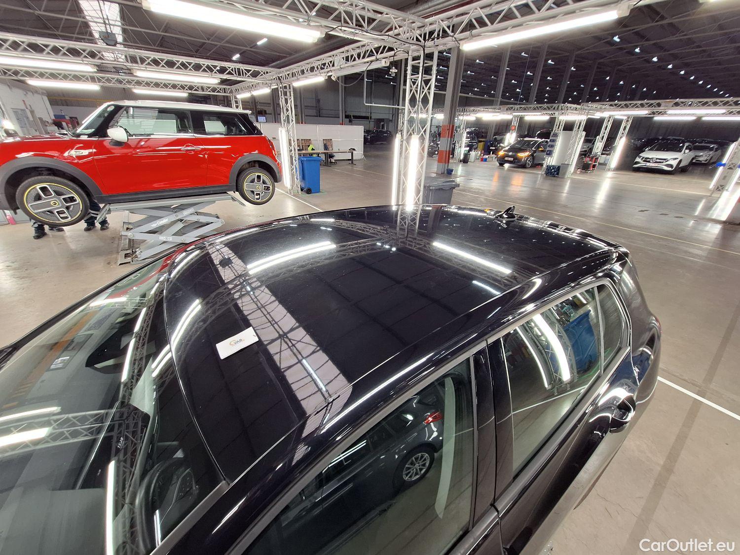  Volkswagen  Golf  VW, VIII '20, Volkswagen VIII 1.0 TSI 81kW Life 5d #12