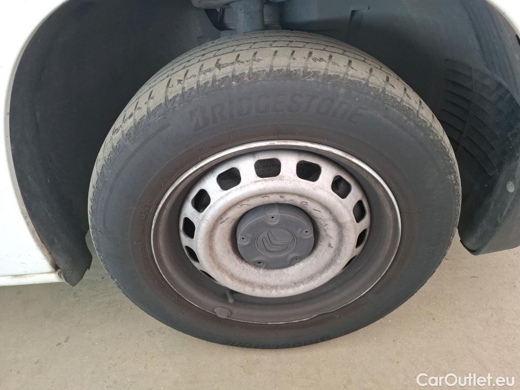  Citroen  Berlingo  Fourgon Club M 650 1.5 BlueHDi 75CV BVM5 E6dT #84