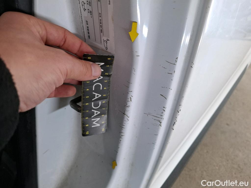  Citroen  Berlingo  Fourgon Club L1 (Court) 1.6 BlueHDi 100CV BVM5 E6 #31