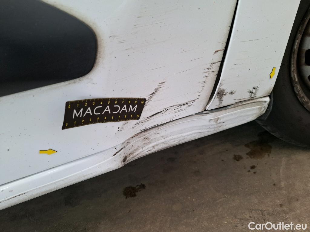  Citroen  Berlingo  Fourgon Club M 650 1.5 BlueHDi 100CV BVM5 E6dT #3