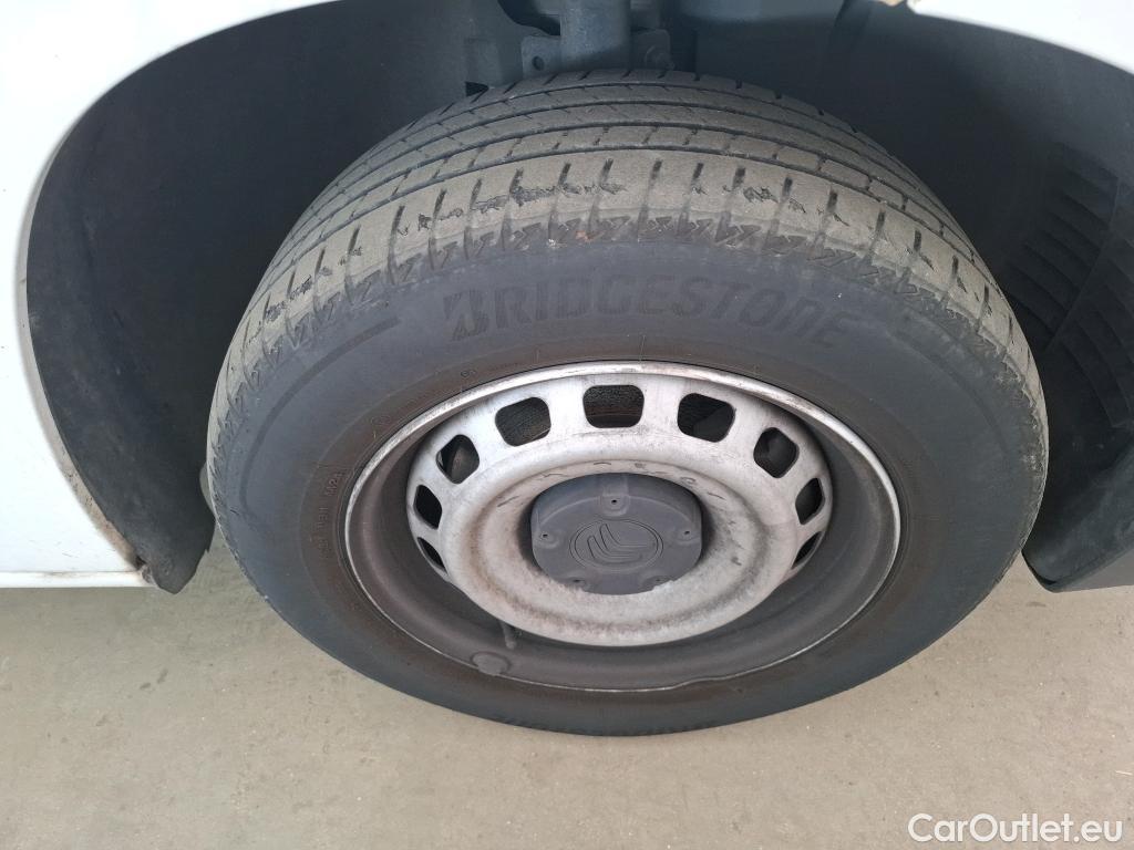  Citroen  Berlingo  Fourgon Club M 650 1.5 BlueHDi 75CV BVM5 E6dT #83