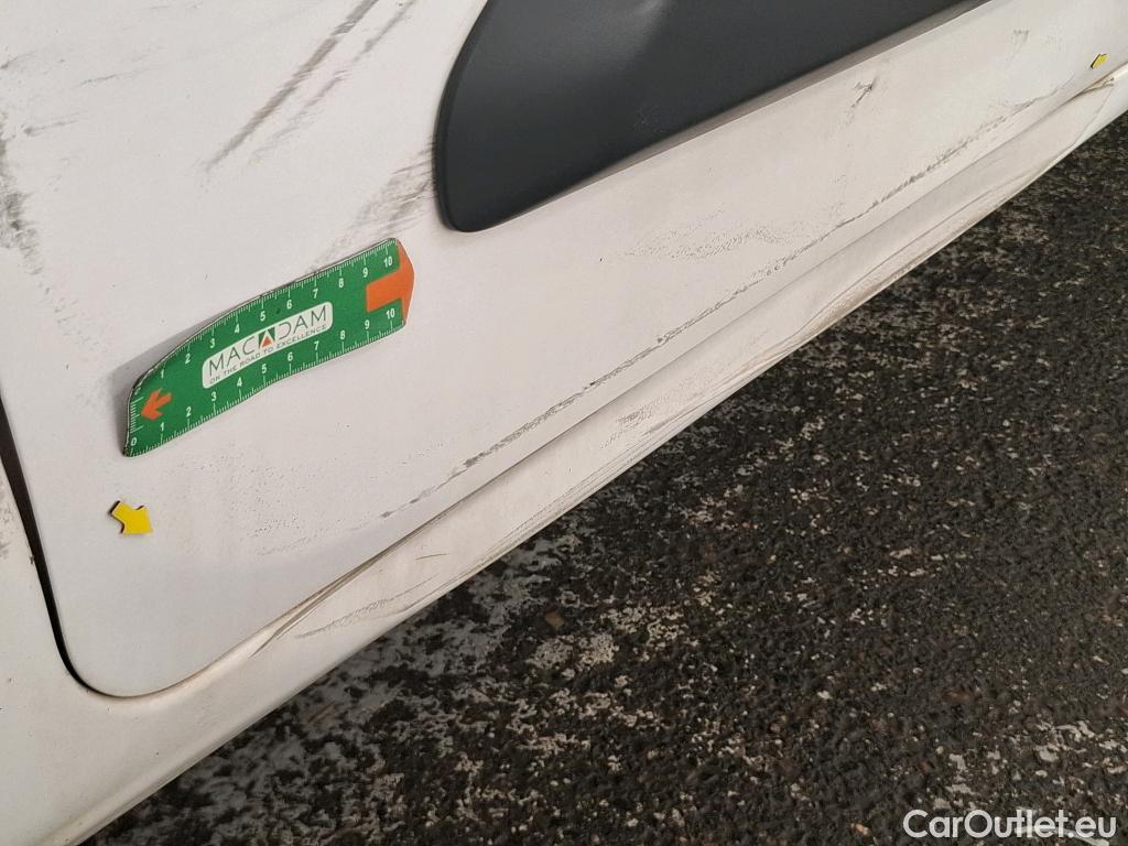  Citroen  Berlingo  Fourgon Club M 650 1.6 BlueHDi 75CV BVM5 E6 #4