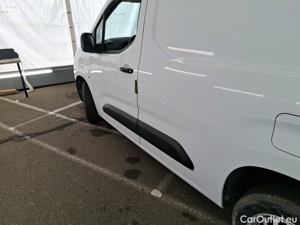  Citroen  Berlingo  Fourgon Club M 650 1.5 BlueHDi 100CV BVM5 E6dT #1
