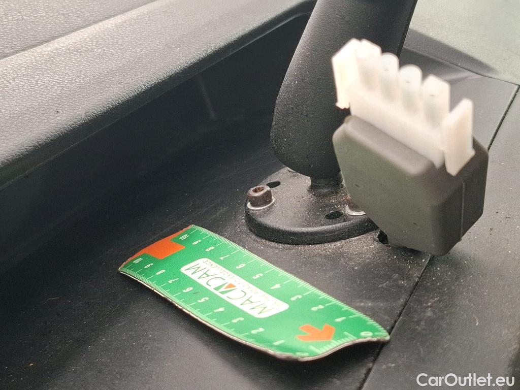  Citroen  Berlingo  Fourgon Club M 650 1.6 BlueHDi 75CV BVM5 E6 #22