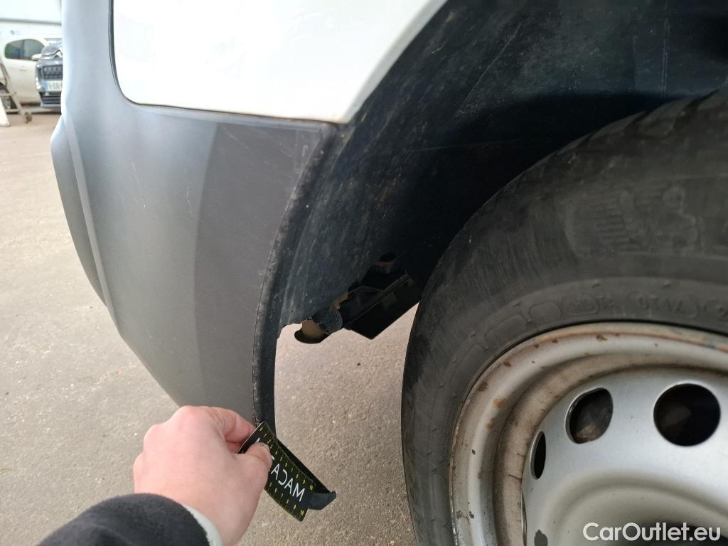  Citroen  Berlingo  Fourgon Club L1 (Court) 1.6 BlueHDi 100CV BVM5 E6 #36