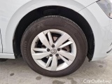  Volkswagen  Polo VOLKSWAGEN  / 2017 / 5P / BERLINA 1.0 EVO 59KW BUSINESS COMFORTLINE BMT #49