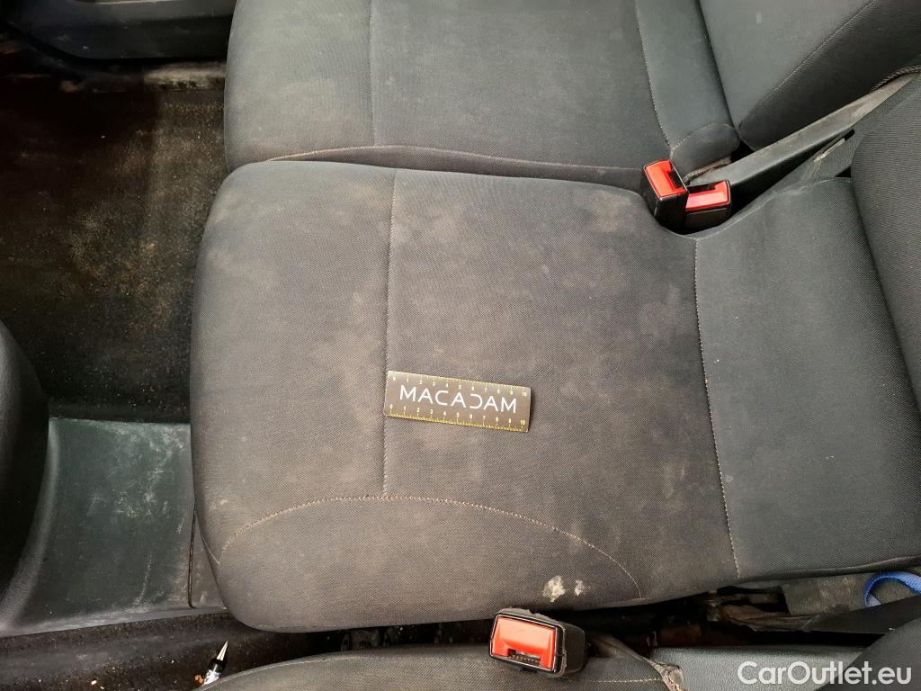  Opel  Combo OPEL  / 2018 / 4P / Fourgonnette 1.5 diesel 100chL1H1/stand CARGO PACK C #21