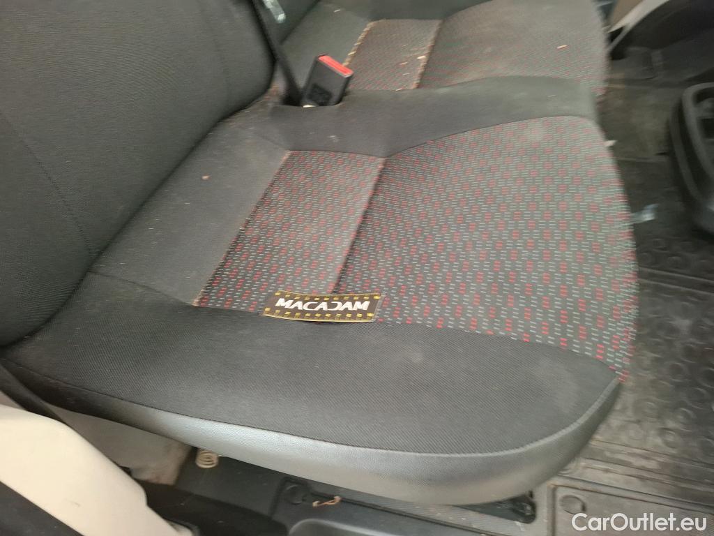  Citroen  Jumper CITROEN  VU 4p Fourgon 30 L1H1 BlueHDi 110 BVM6 Business #69