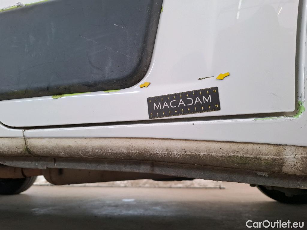  Citroen  Jumper CITROEN  VU 4p Fourgon 30 L1H1 BlueHDi 110 BVM6 Business #35