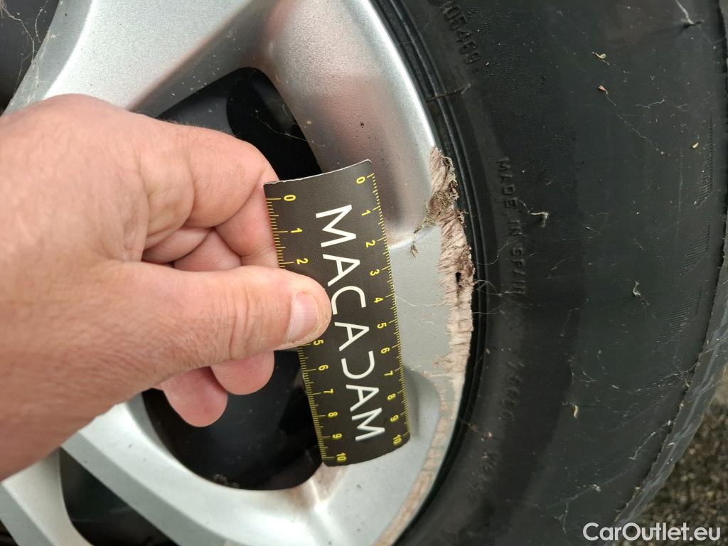  Citroen  C3 CITROEN  Société VU 5p Berline BlueHDi 100 S&S BVM Feel Nav #2