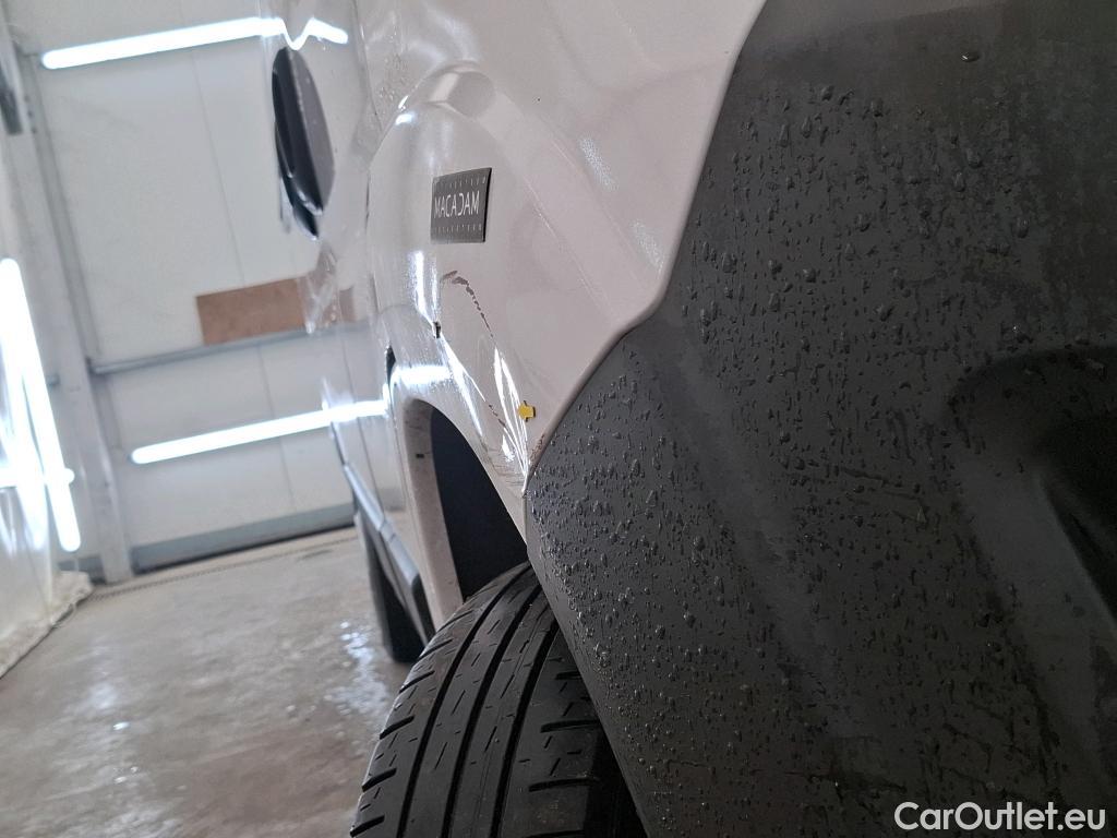  Fiat  Ducato FIAT  VU 4p Fourgon 3 0 M H2 2 0 Multijet 115 Pack Pro Nav #52