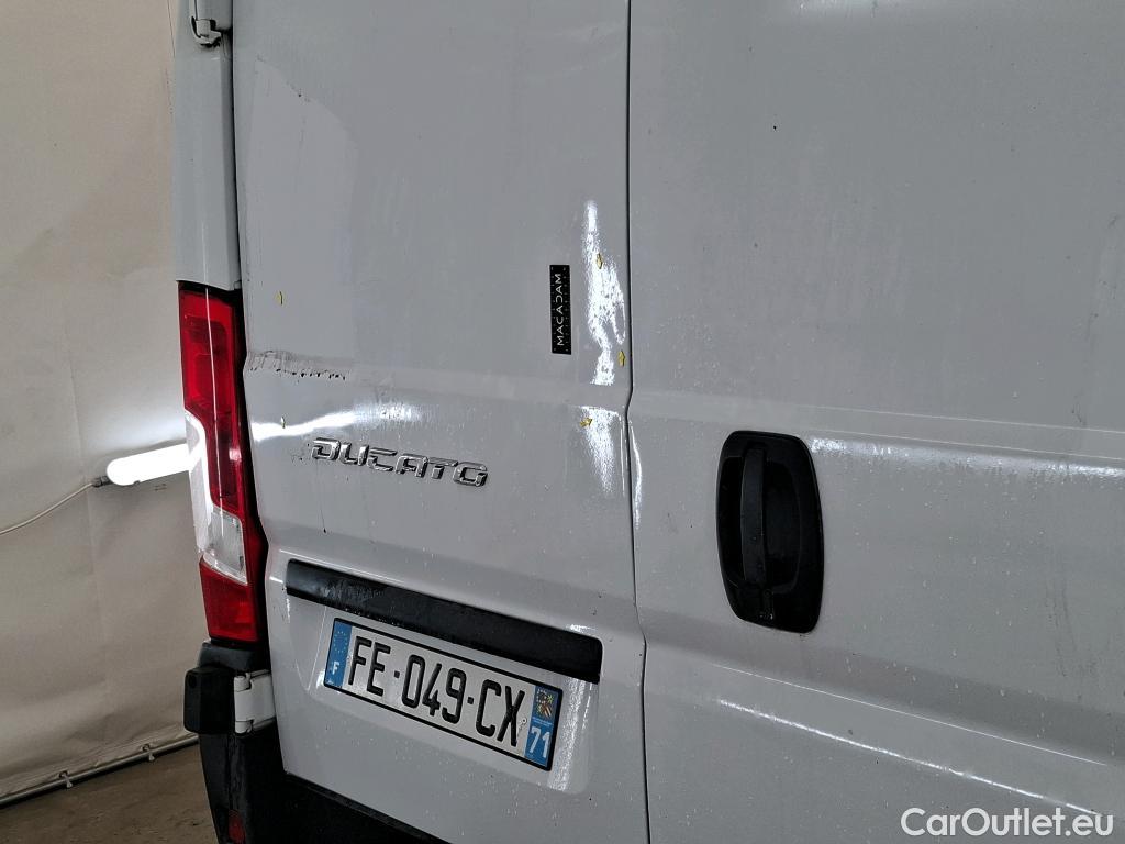  Fiat  Ducato FIAT  VU 4p Fourgon 3 0 M H2 2 0 Multijet 115 Pack Pro Nav #33