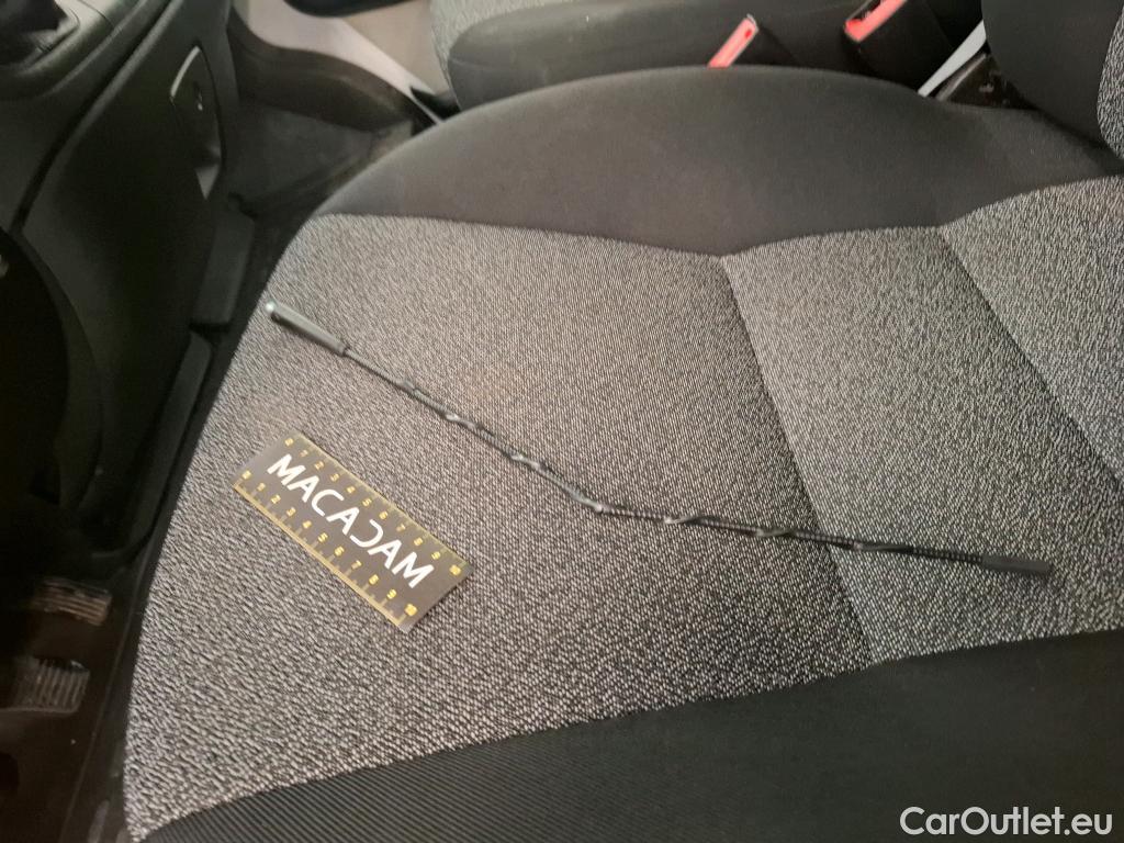  Fiat  Ducato FIAT  VU 4p Fourgon 3 0 M H2 2 0 Multijet 115 Pack Pro Nav #71